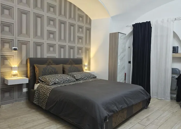 Vallese Suite Quartieri Spagnoli